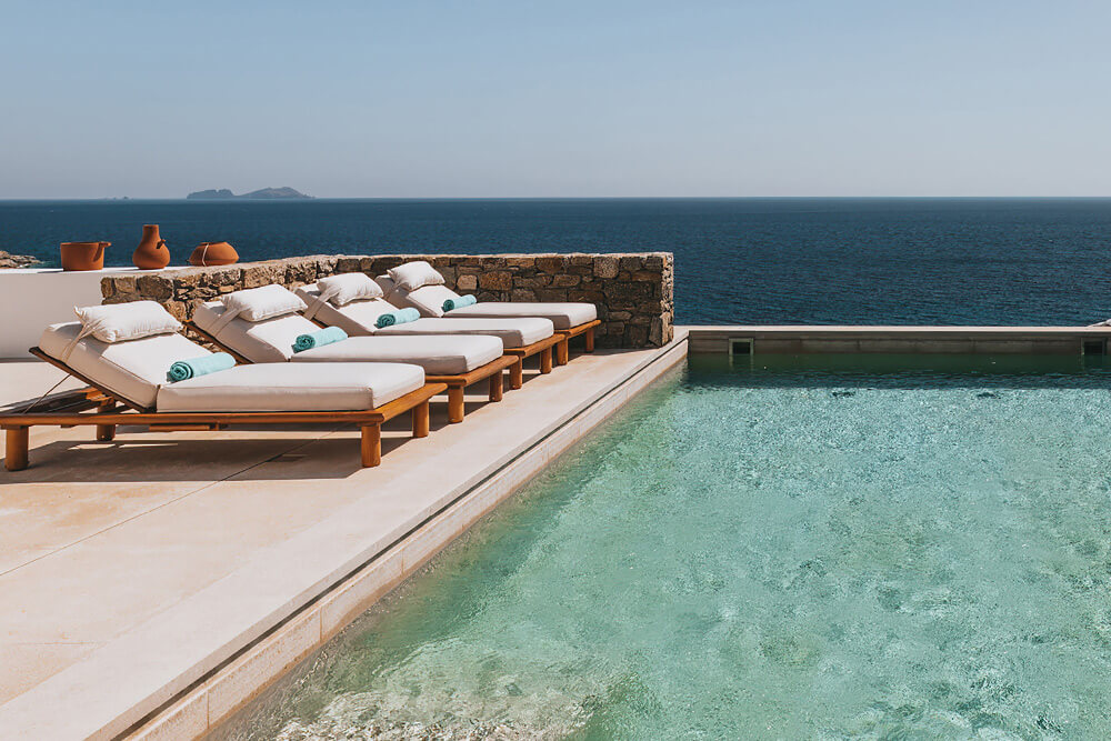 Cali Mykonos Hotel - A world of discreet luxury and simplicity